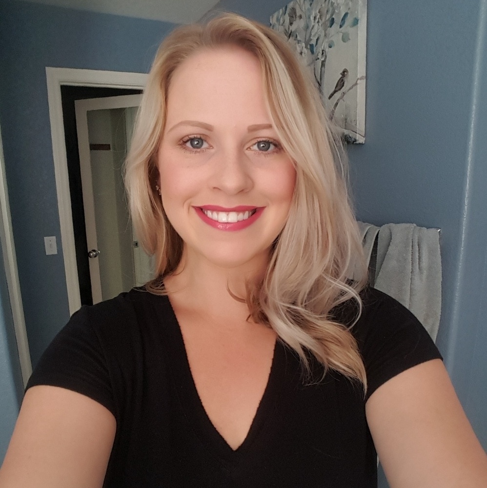 Meet your Posher, Amy